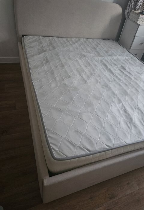 Кровать 160×200 продам