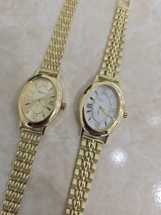 Женские классические часы Шопард.
Золото 750