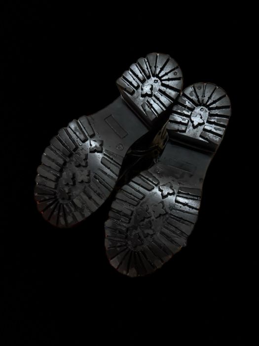 Стилни дамски боти от естествена кожa