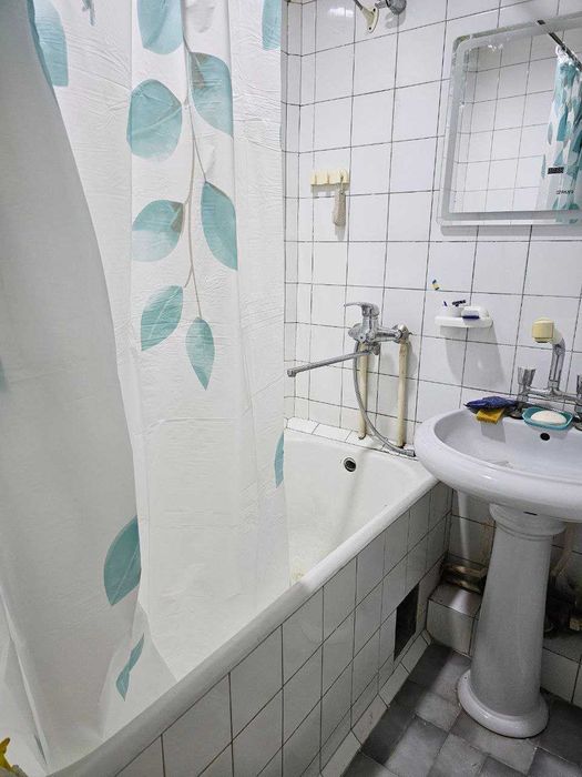 3х комнатная квартира с новым ремонтом на районе Фрунзе