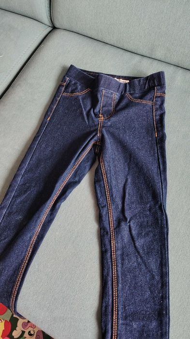 Вещи на девочку 3-4 года, бесплатно