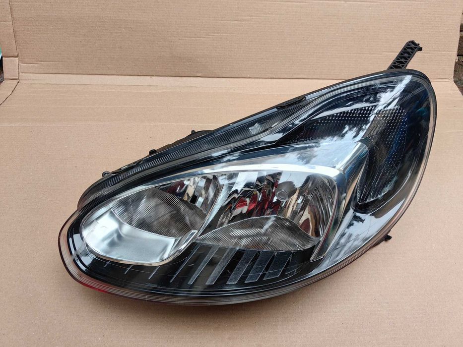 Фар за Opel Adam / Опел Адам