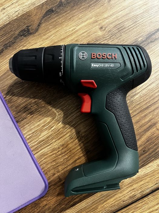 Bormasina Bosch easy drill