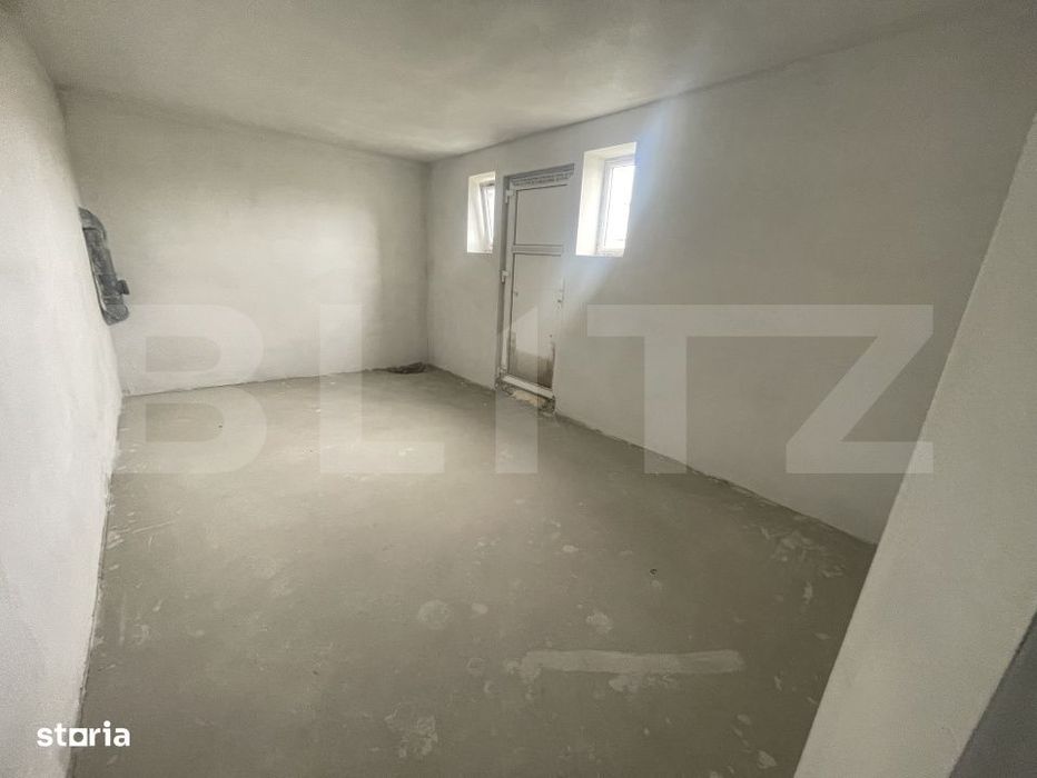 Casa individuala semifinisata, 4 camere, 10 ari teren si garaj