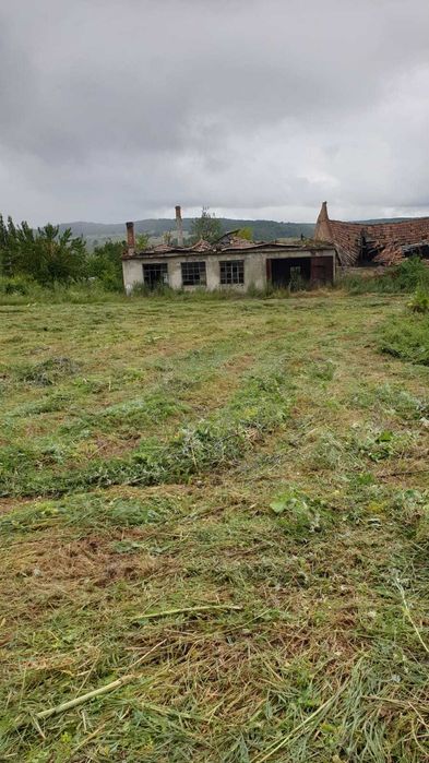 Teren de vanzare intravilan situat in Saschiz la Drumul E60,5,5 € mp.