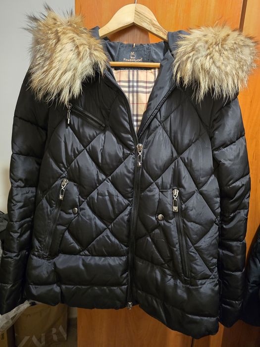 Яке с яка на качулката от лисица-естествен косъм