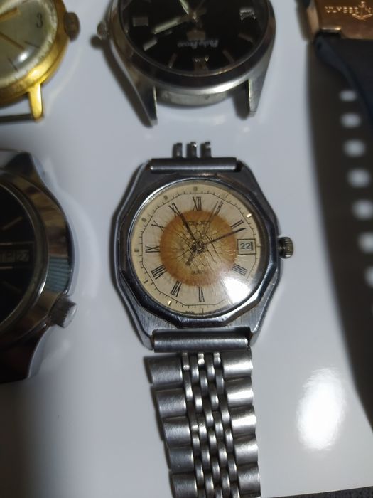 Продам старые часы