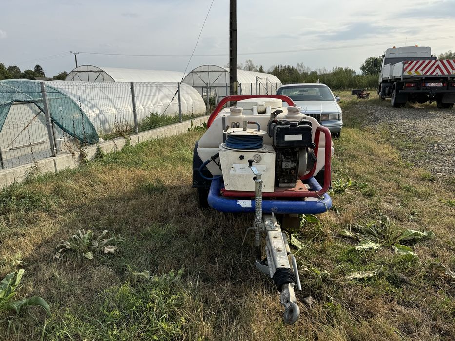 Sprita de spalat diesel cu bazin 1000 litri