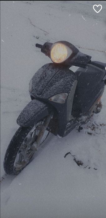Vand scuter piaggio liberty 80cc, cu acte!!