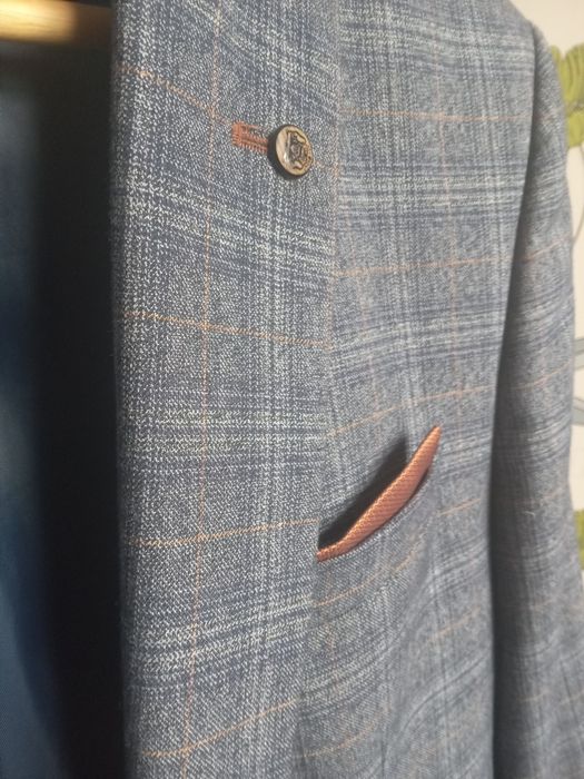 Пейджак костюм сатылады б/у