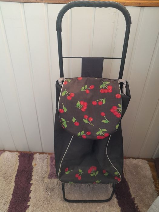 Продам Хозяйствунную Сумку