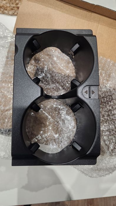 Cupholder w212 facelift