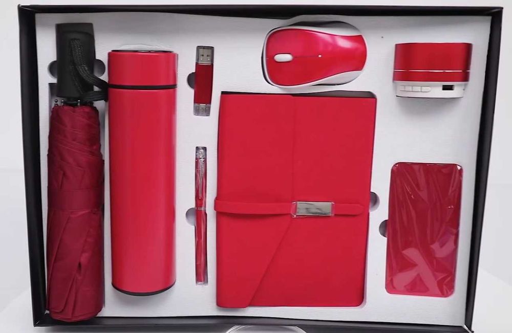 Подарочный Набор Блокнот Флешка Повербанк Картхолдер Кошелек Зонтик