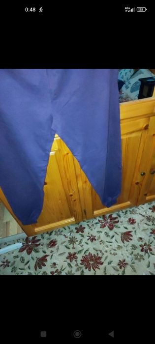 Pantaloni de trening.