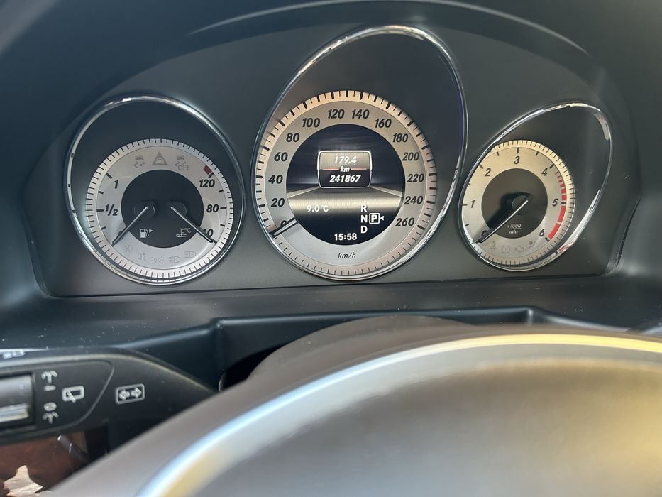 Mercedes Benz - GLK 220 CDI 2012