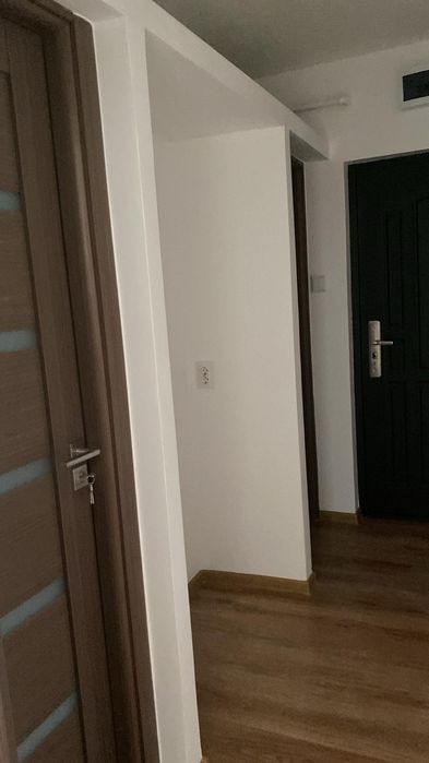 Inchiriez apartament 2 camere