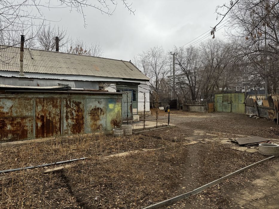 Продам 5 комнатный дом в районе Москва улица Елек.