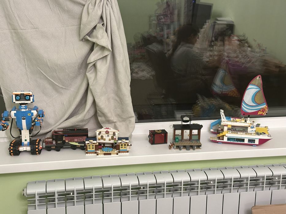 Продам замок Хогвардс ( 71043 ОРИГИНАЛ)