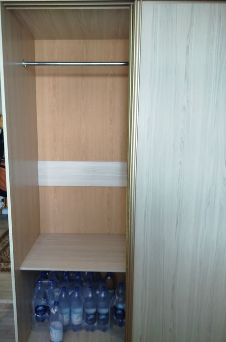 Продам шкаф купе