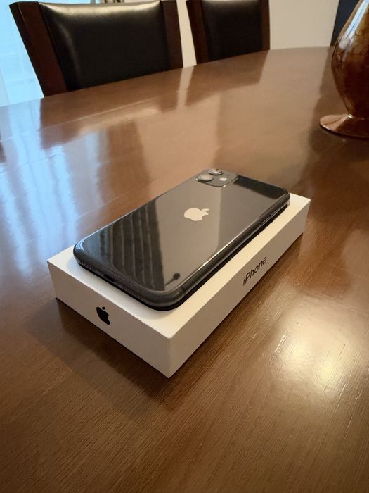 iPhone 11, Black, 64GB - IMPECABIL