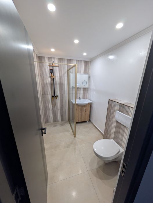 Vând apartament 2 camere