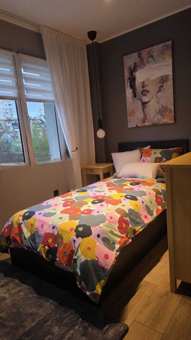 Дава се под наем Тристаен апартамент в София, Център - 98 кв.м за 1199 € - Снимка #4