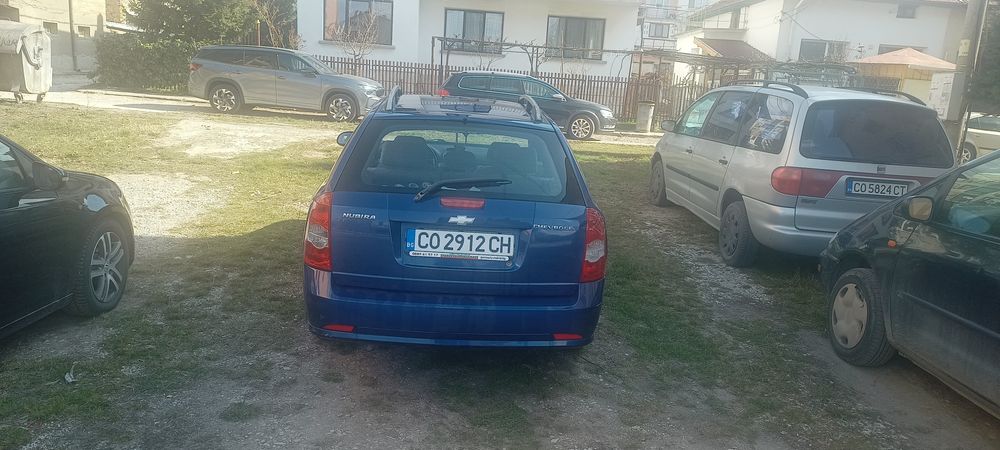 Продавам Шевролет Нубира 1.6 газ бензин