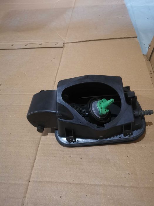 Капак резервоар BMW X6 E71