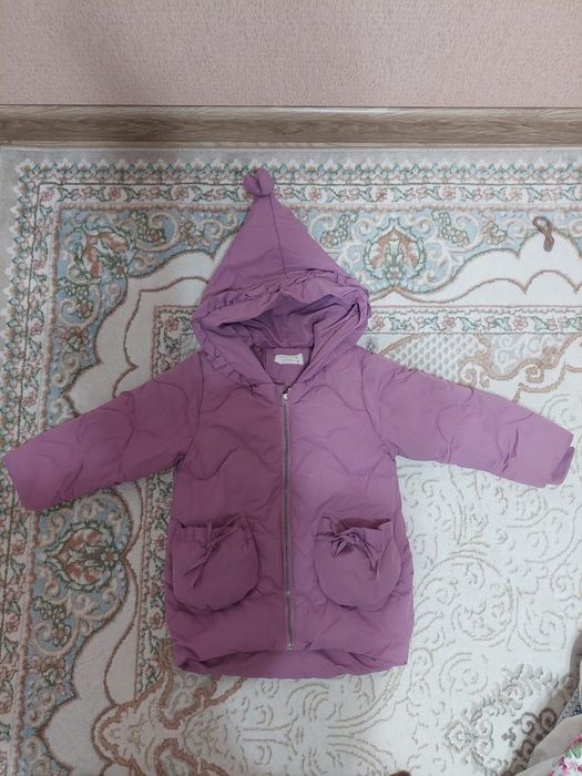 Продам куртку для девочки