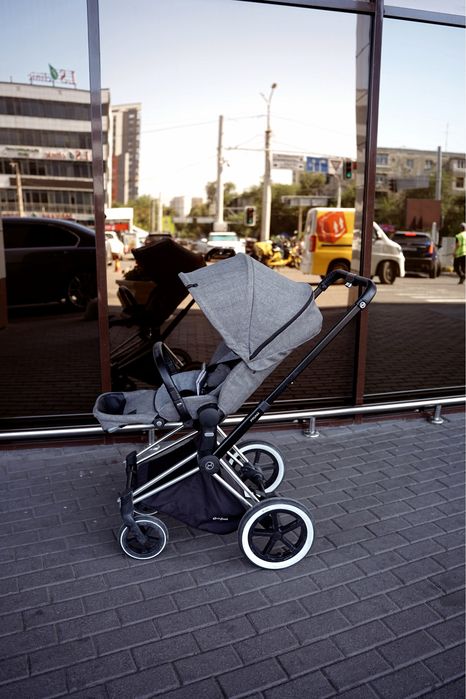 Коляска Cybex Priam Lux Cashmere