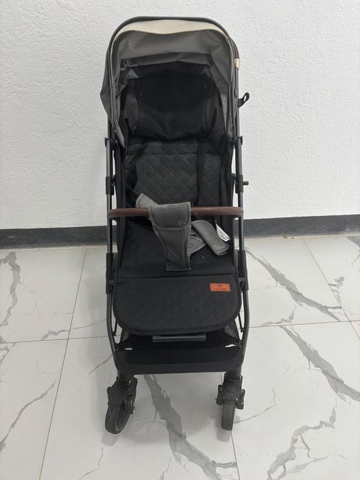 Коляска детская в отличном состоянии