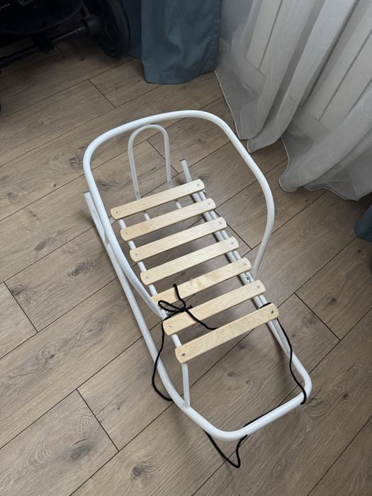 Столик и санки для детей