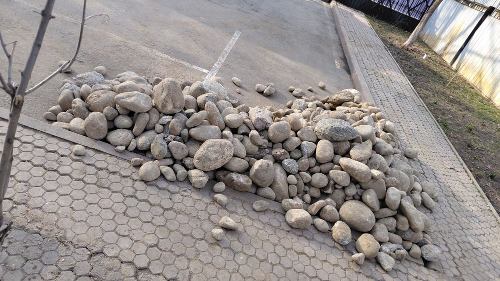 Тас балласттан шыққан