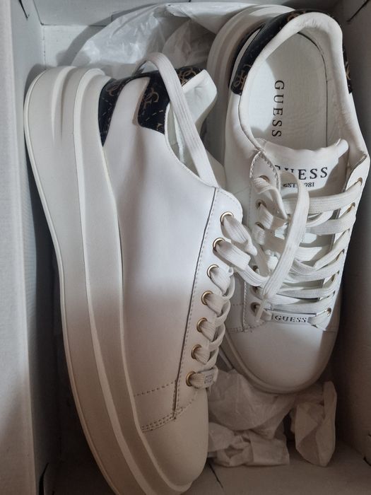 Adidasi guess barbati