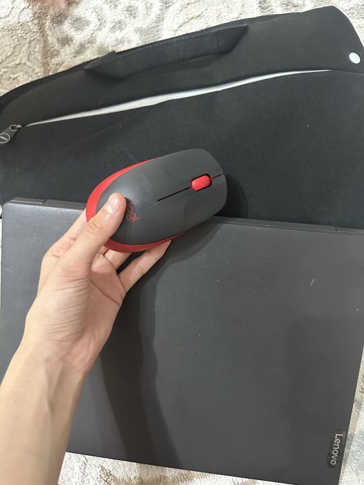 Продам ноутбук.