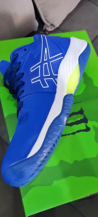 Asics кроссовки для волейбола и баскетбола