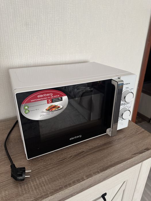 Микроволновая печь Elenberg