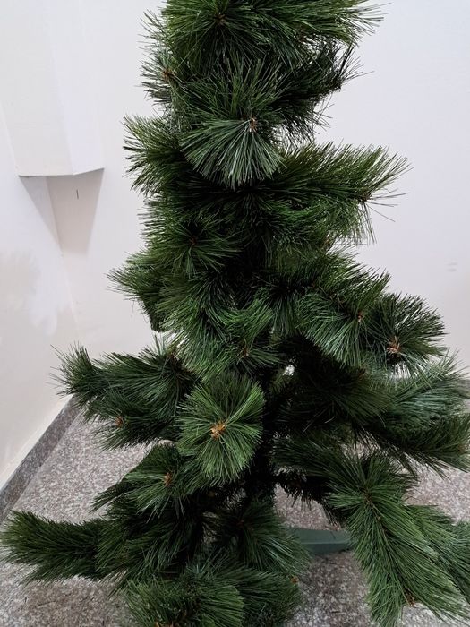 Изкуствена зелена елха