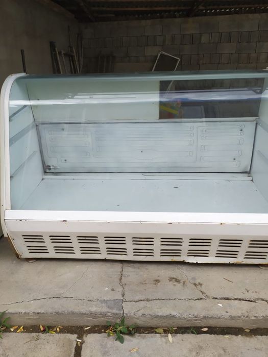 Продам холодильник