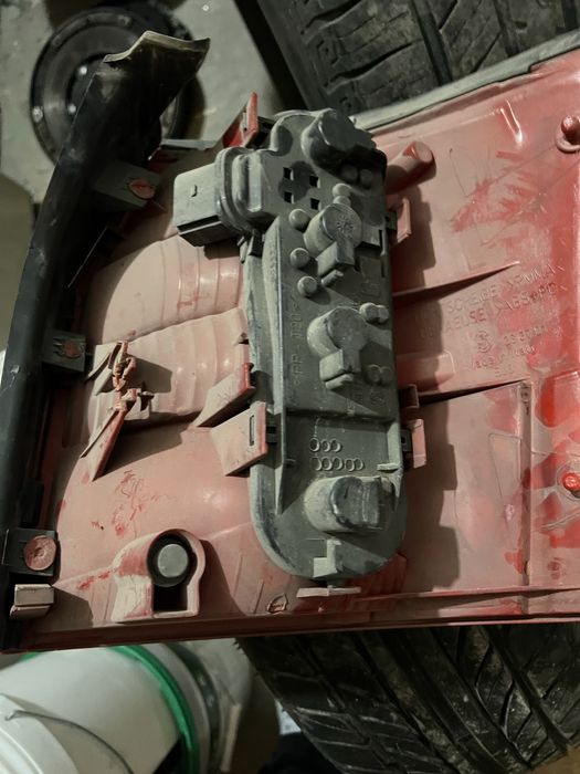 Стоп за ауди а4 б6