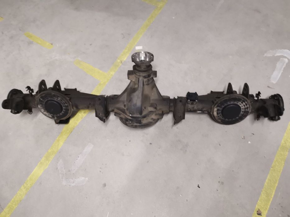 Задна ос / Задвижваща ос Mercedes-Benz G-Class W463 Оригинална, В добр