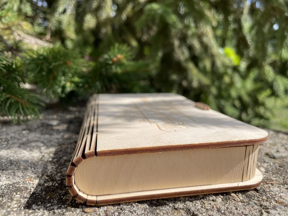 Плик/кутия за сватбен, абитуриентски паричен подарък или за кръщене