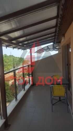 Продава се Двустаен апартамент в Варна, Възраждане 3 - 40 кв.м за 2513 €/кв.м - Снимка #11