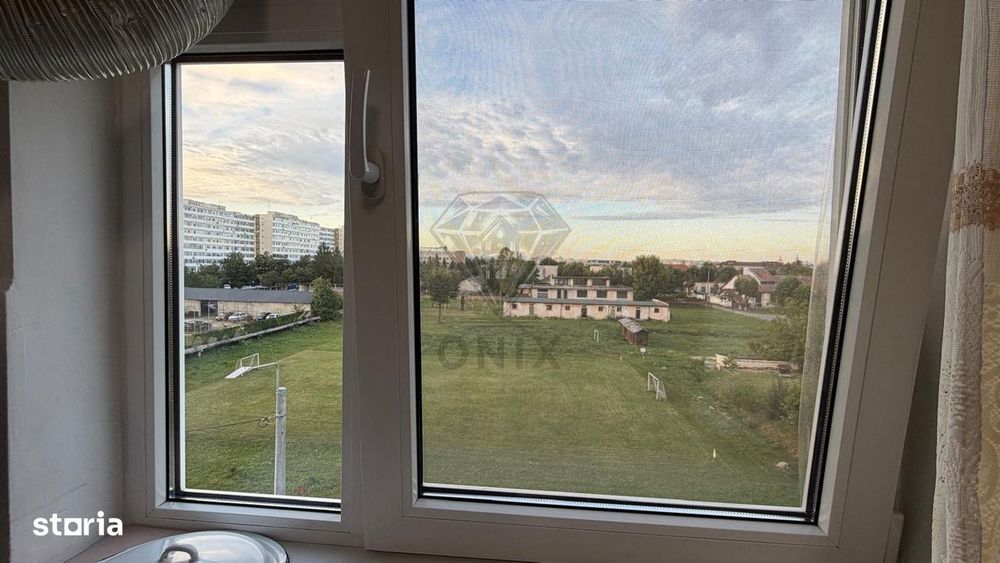 Apartament 2 camere de vanzare, cartier Vest Ploiesti - ONX109