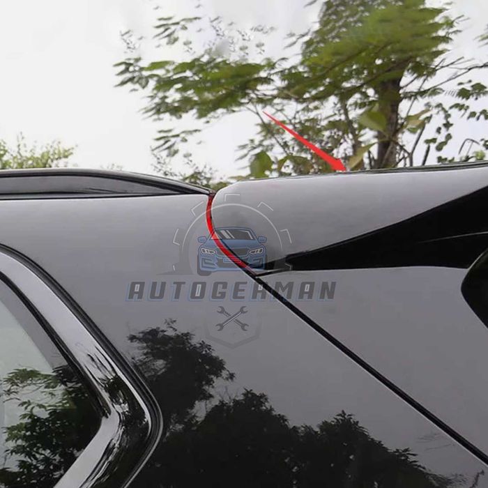 Спойлер за G05 BMW Roof лип за покрива черен гланц (2019+)