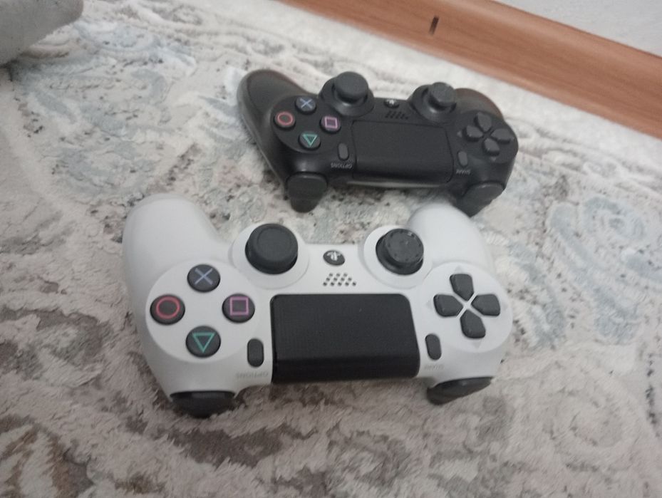 Пс 4 без коробки с торгам