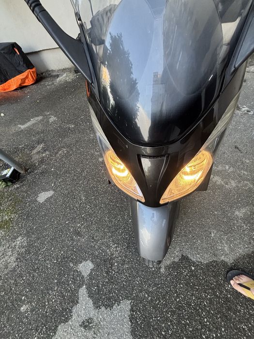 Scuter/Maxiscuter Aprilia Atlantic 250
