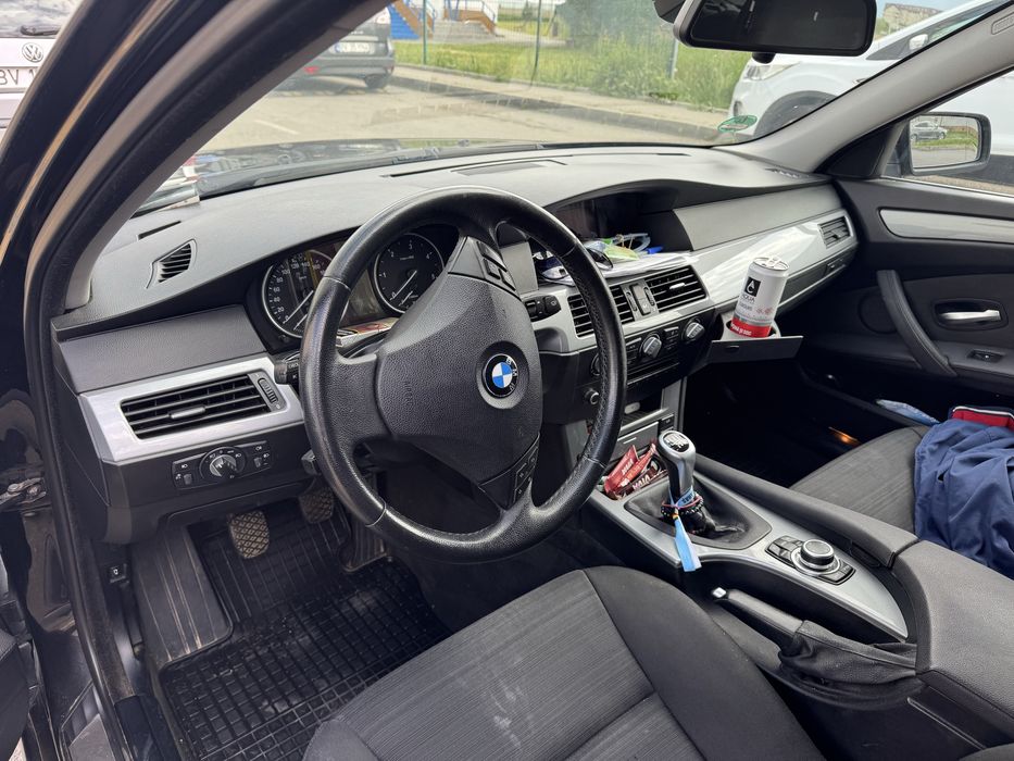 BMW 5 Series 0 — imagine 4