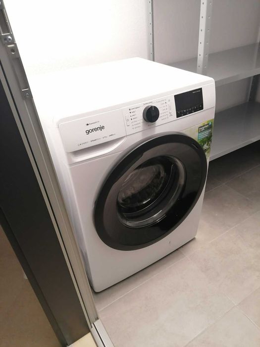 3-стаен за първи наематели, до Гребна база