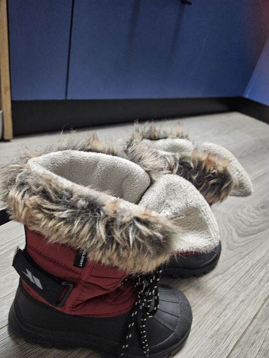 Cizme iarna pt fete, stare perfecta